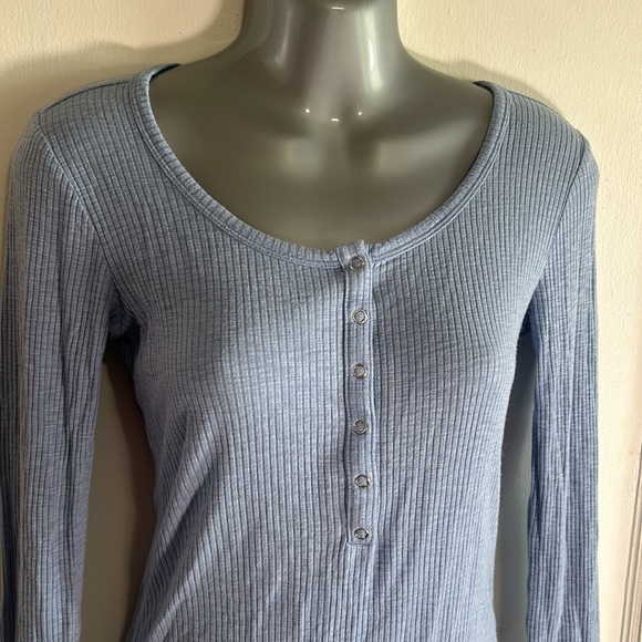 aerie Baby Blue Longsleeve Bodysuit - Picture 3 of 7